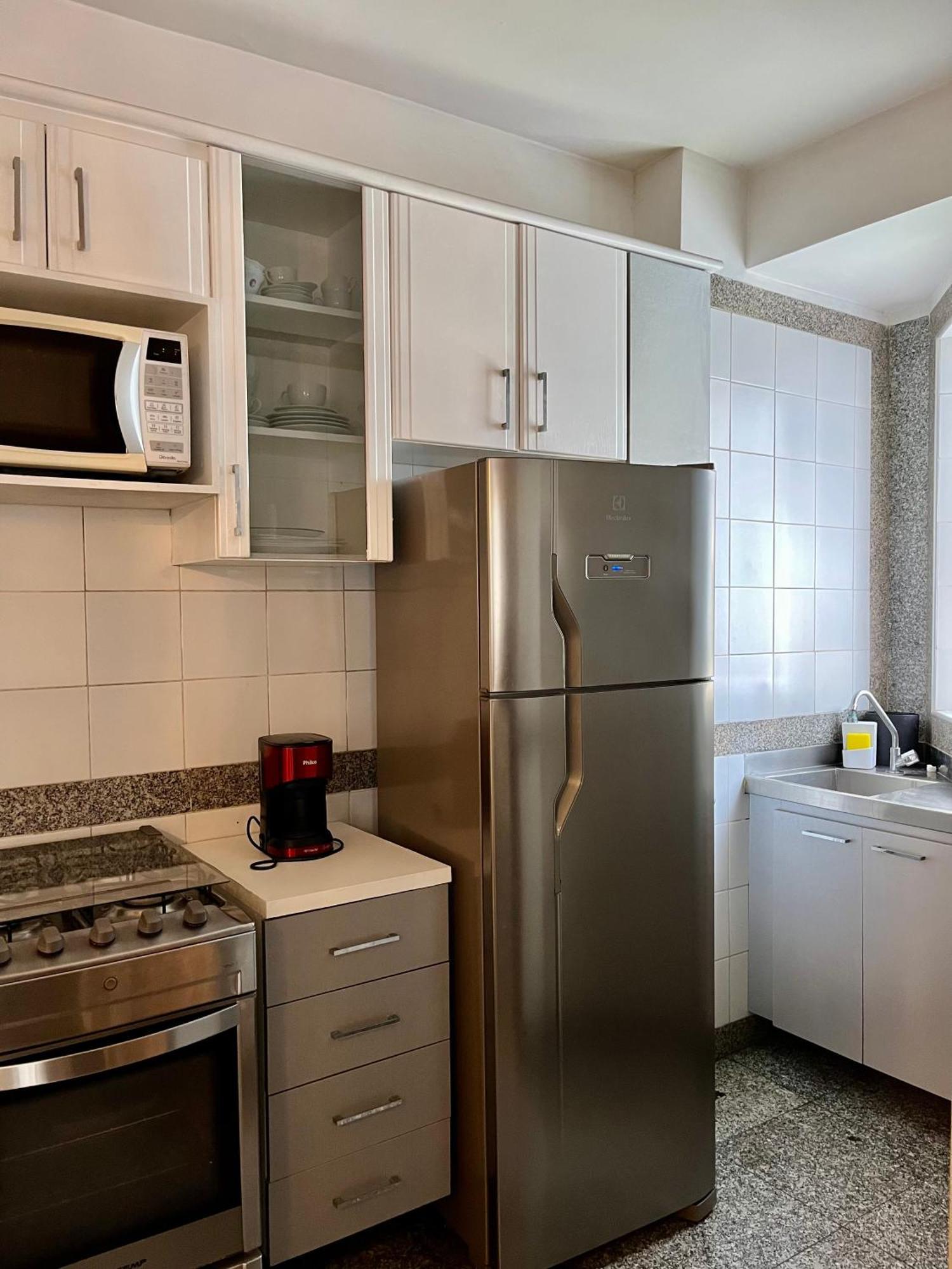 Apartamento A 300M Beira Mar-Meireles! Servico Diario E Wi-Fi 650Mb! 포르탈레자 외부 사진